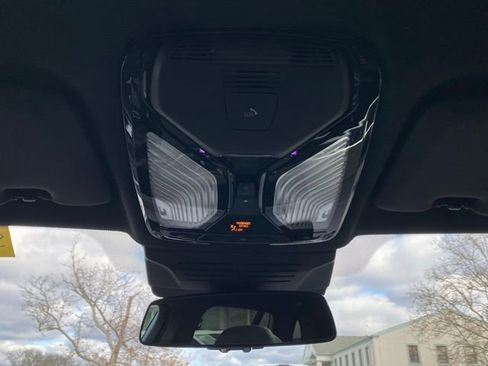 Used 2025 BMW X5 xDrive40i image 37