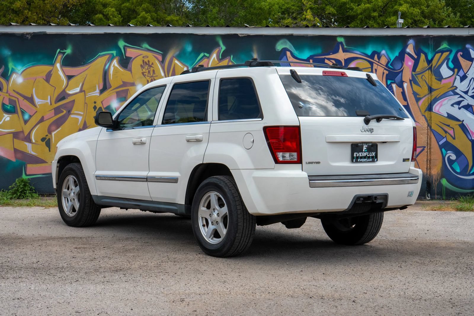 Used 2007 Jeep Grand Cherokee Limited RWD image 7