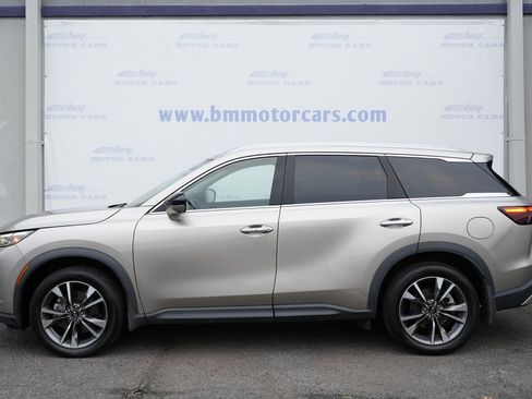 Used 2022 INFINITI QX60 Luxe w/ Cargo Package image 8