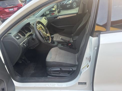Used 2018 Volkswagen Jetta S image 8