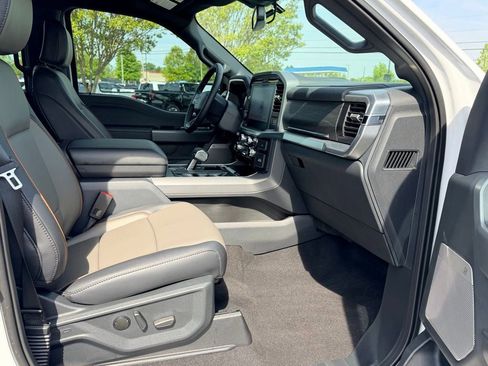 New 2026 Ford F150 Lariat RWD image 9