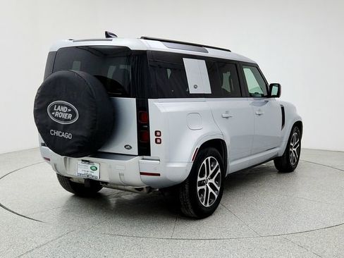 Certified 2022 Land Rover Defender 110 XS Edition image 5