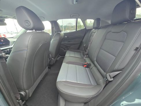 New 2026 Chevrolet Trax LT w/ LT Convenience Package image 12