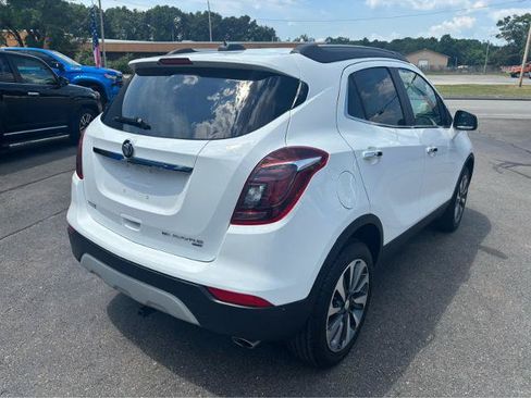 Used 2020 Buick Encore Essence AWD/4WD image 11