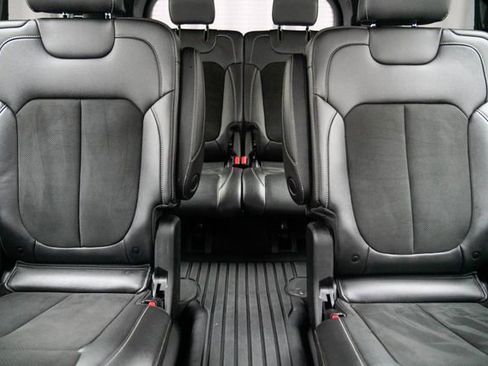 Used 2024 Jeep Grand Cherokee L Laredo AWD/4WD image 27