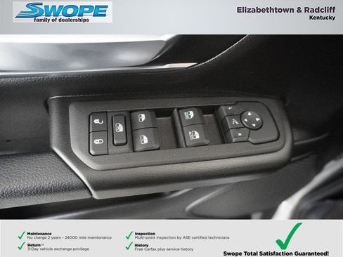 Certified 2025 RAM 1500 Big Horn image 14