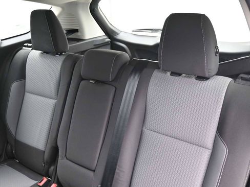 Used 2017 Ford C-MAX Energi SE FWD image 11