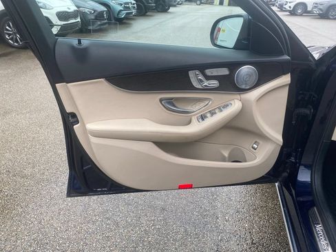 Certified 2020 Mercedes-Benz C 300 4MATIC Sedan image 9