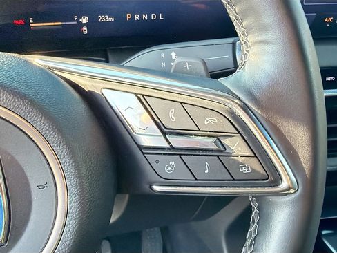 Used 2025 Buick Enclave Preferred image 37