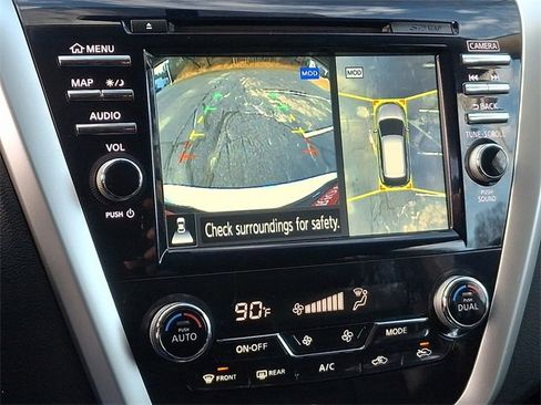 Used 2018 Nissan Murano SL image 18