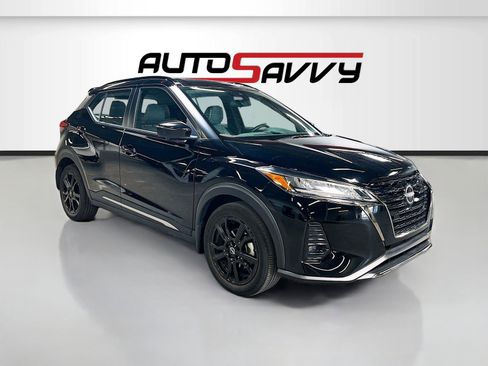 Used 2024 Nissan Kicks SR w/ SR Premium Package image 1