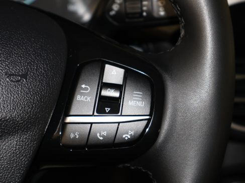 Used 2022 Ford Escape SE w/ SE Sport Appearance Package image 16