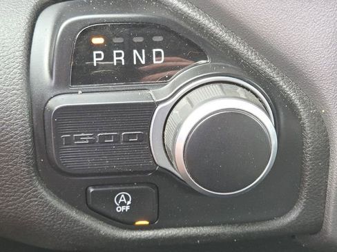 Used 2021 RAM 1500 Big Horn image 6