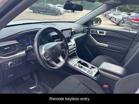 Used 2021 Ford Explorer XLT RWD image 13