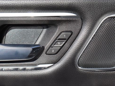 Used 2022 RAM 1500 Laramie image 18