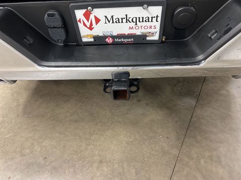 Used 2021 GMC Sierra 1500 SLT w/ SLT Premium Package image 7