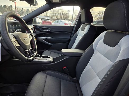 New 2026 Chevrolet Trax RS w/ Driver Confidence Package image 14