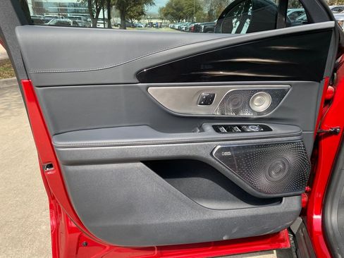 New 2026 Lincoln Nautilus Reserve image 36