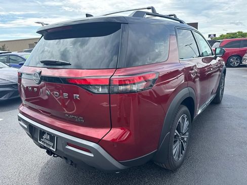 New 2026 Nissan Pathfinder Platinum w/ Cargo Package AWD/4WD image 5