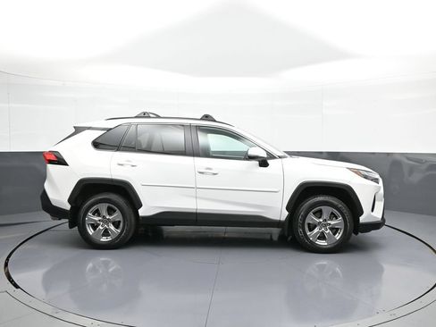 Certified 2023 Toyota RAV4 XLE w/ XLE Grade Weather Package AWD/4WD image 5