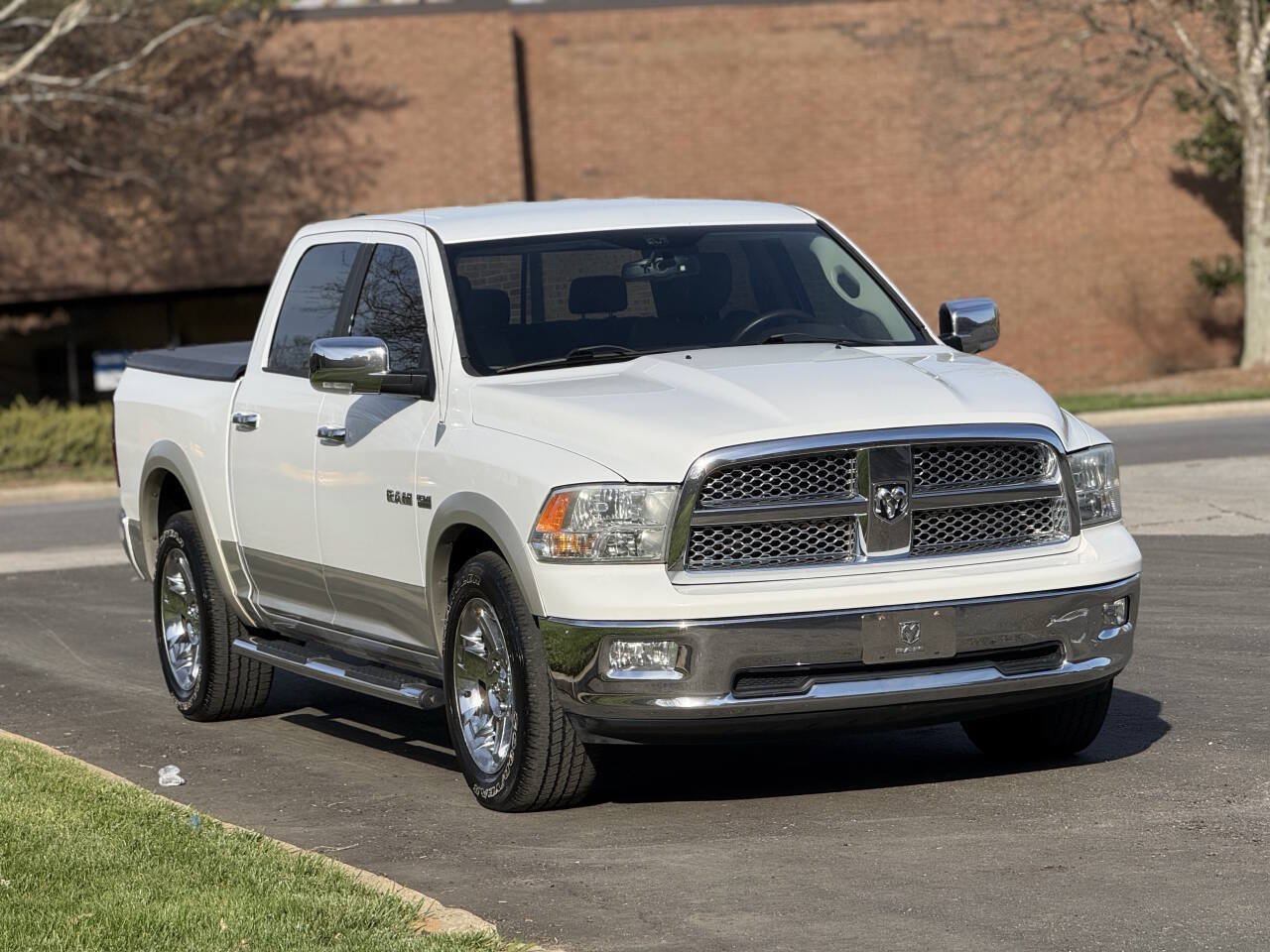 Used 2010 Dodge Ram 1500 Truck Laramie RWD image 3