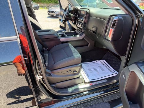 Used 2017 Chevrolet Silverado 1500 LT w/ All Star Edition AWD/4WD image 23