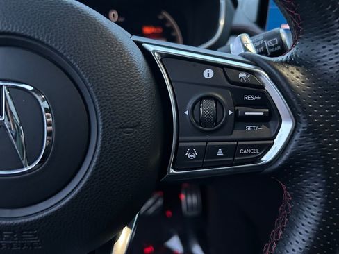 Used 2022 Acura MDX A-Spec image 18