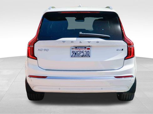 Used 2026 Volvo XC90 B6 Ultra w/ Protection Package AWD/4WD image 7