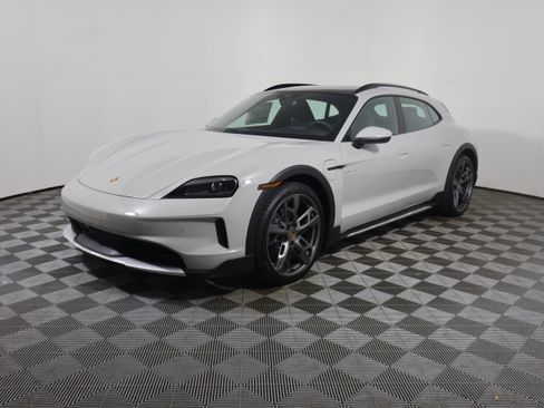 New 2025 Porsche Taycan 4 Cross Turismo image 11