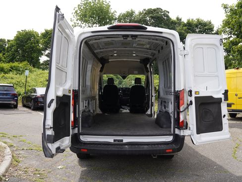 Used 2023 Ford Transit 250 Medium Roof AWD image 11
