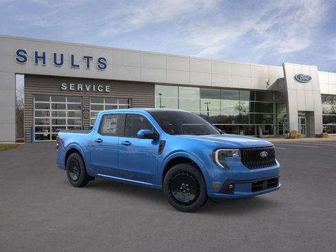 New 2025 Ford Maverick Lobo image 7