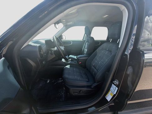 Used 2024 Ford Bronco Sport Heritage w/ Heritage Convenience Package AWD/4WD image 13