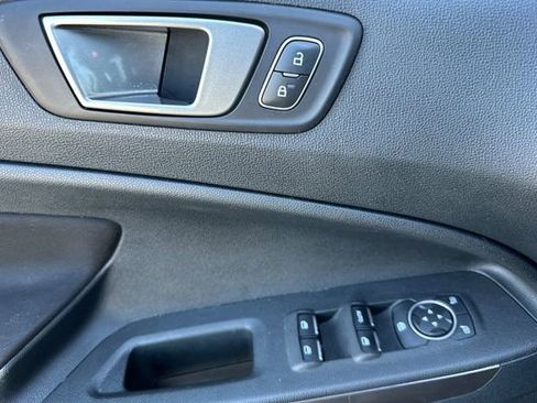 Used 2021 Ford EcoSport SE FWD image 11