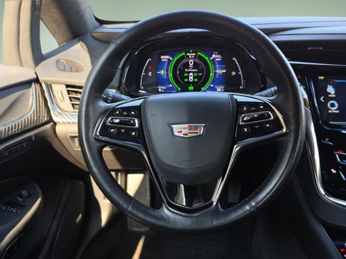 Used 2016 Cadillac ELR FWD image 11