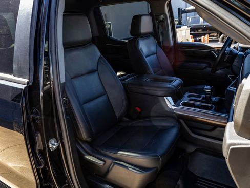 Used 2022 Chevrolet Silverado 1500 LT Trail Boss w/ LT Trail Boss Premium Package image 28