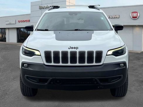 Used 2022 Jeep Cherokee Trailhawk w/ Trailer Tow Group AWD/4WD image 2
