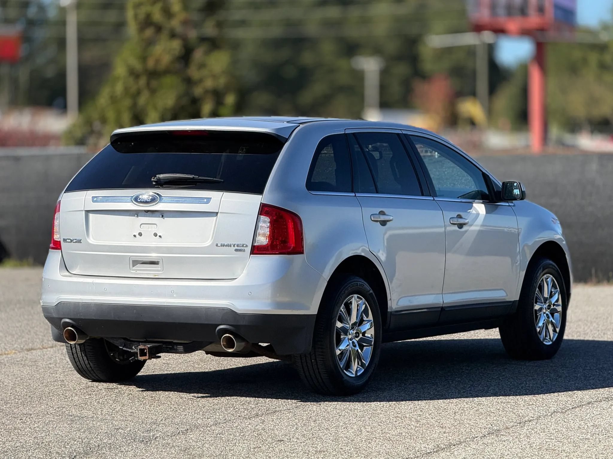 Used 2013 Ford Edge Limited AWD/4WD image 9