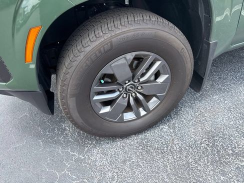 Certified 2025 Nissan Frontier SV RWD image 14