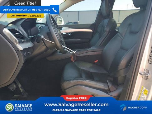 Used 2017 Volvo XC90 T5 Momentum w/ Vision Package FWD image 9