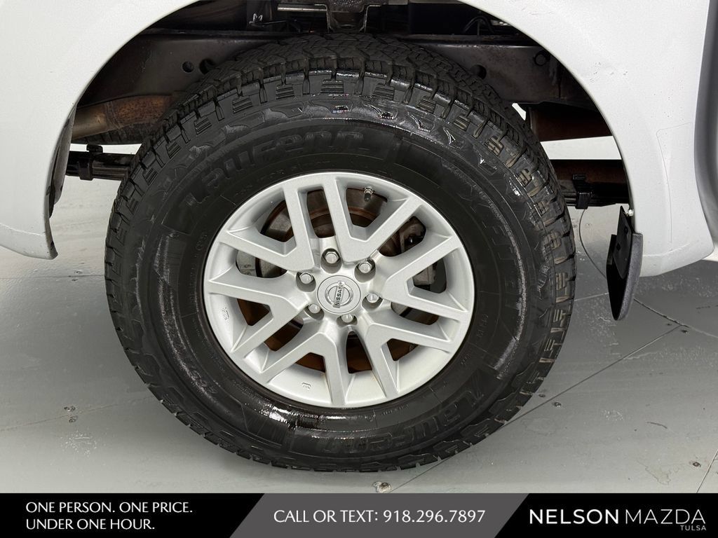 Used 2019 Nissan Frontier SV RWD image 11
