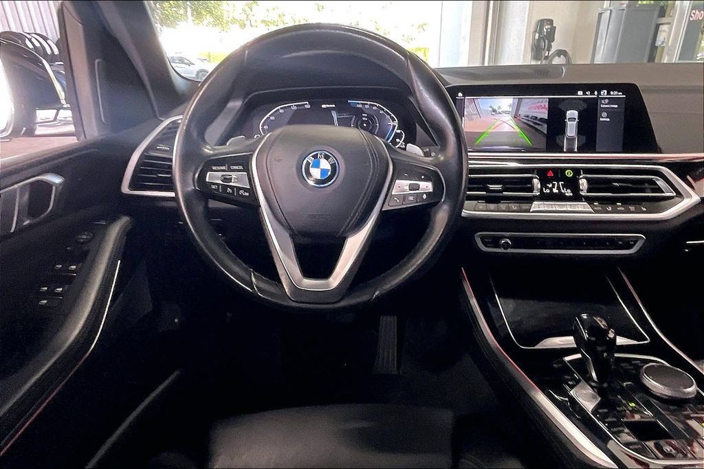 Used 2022 BMW X5 xDrive45e AWD/4WD image 5