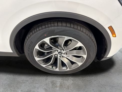 New 2026 Lincoln Aviator 2WD image 31