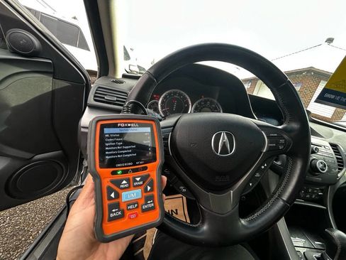 Used 2013 Acura TSX Sedan image 22