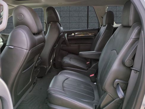 Used 2015 Buick Enclave Leather image 14