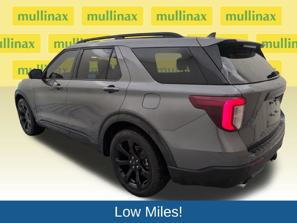 Used 2023 Ford Explorer ST-Line w/ Class IV Trailer Tow Package RWD image 8