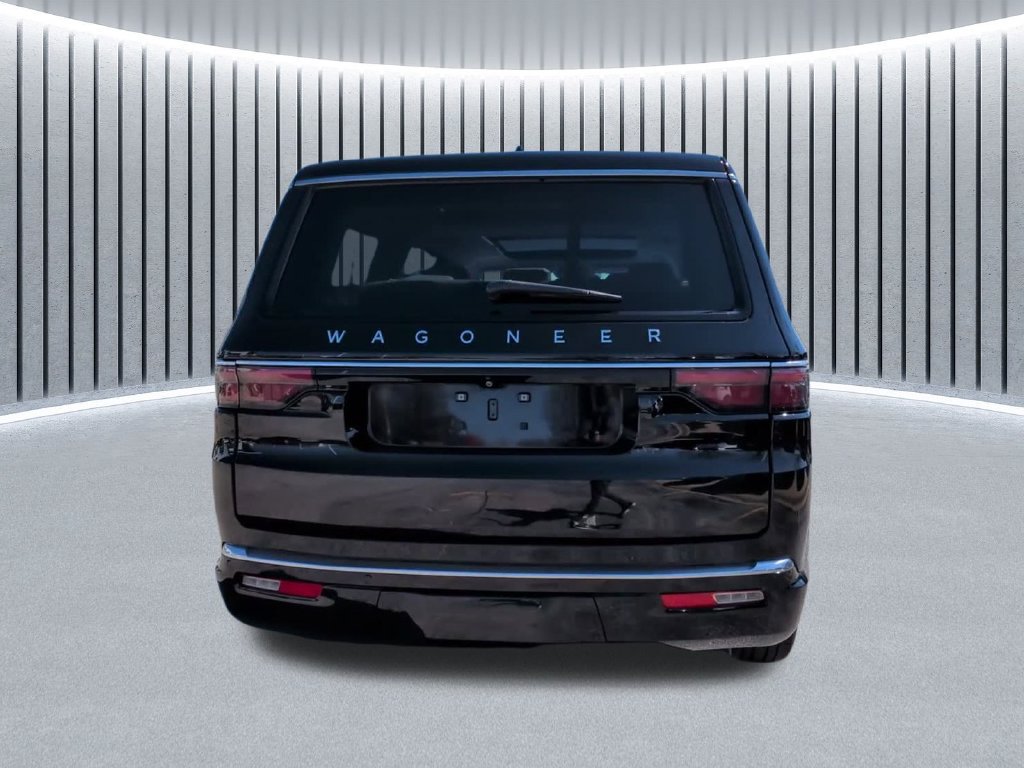 Used 2024 Jeep Wagoneer 4WD w/ Premium Group I image 7