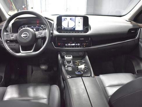 Certified 2023 Nissan Rogue SL w/ SL Premium Package AWD/4WD image 13