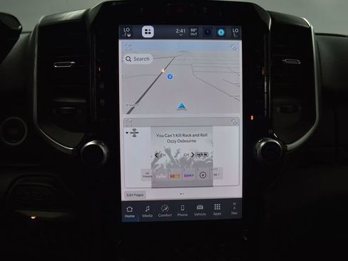 New 2025 RAM 2500 Big Horn AWD/4WD image 22