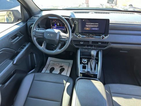 Used 2023 Chevrolet Colorado Trail Boss w/ Advanced Trailering Package image 20