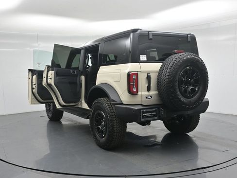 New 2026 Ford Bronco Outer Banks w/ Sasquatch Package image 34